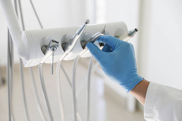 Professional Emergency Dentist technician working in Salunga, PA